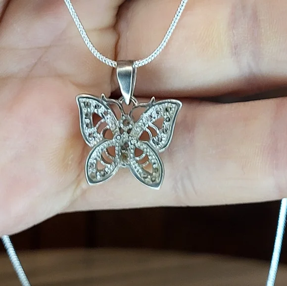 Silver Butterfly Necklace B - Picture 10 of 11